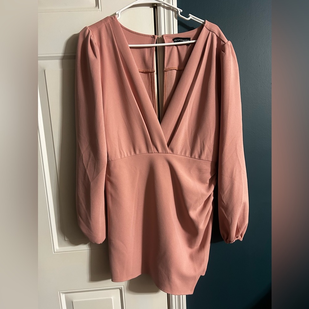 NWOT Dusty Pink/Rose Kittenish Romper Size Medium